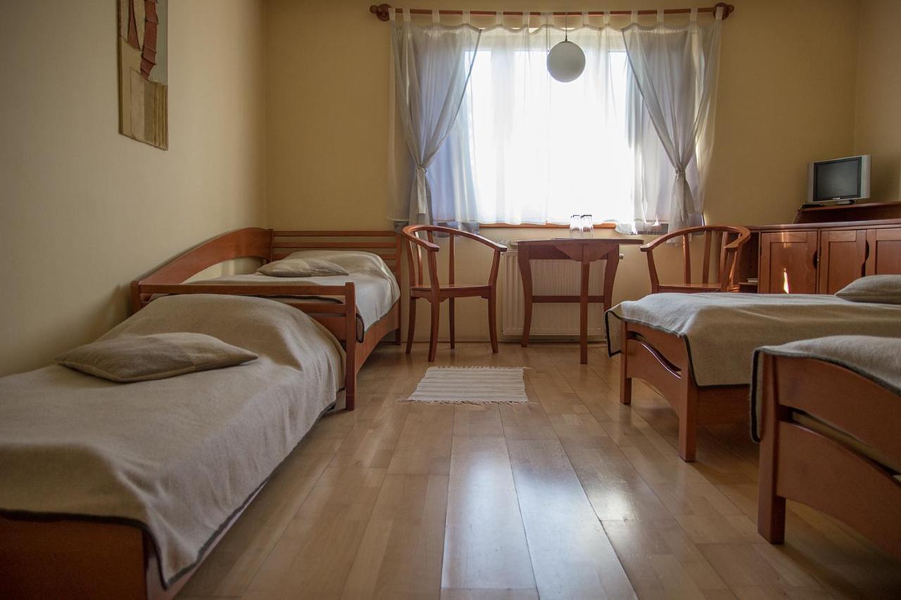 The Zen Hotel - Posticum Oradea Exterior foto